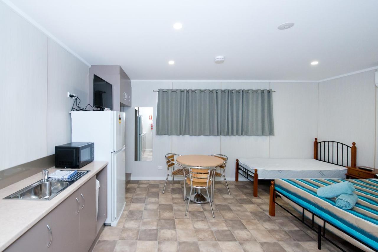 Paringa Caravan Park Ренмарк Экстерьер фото